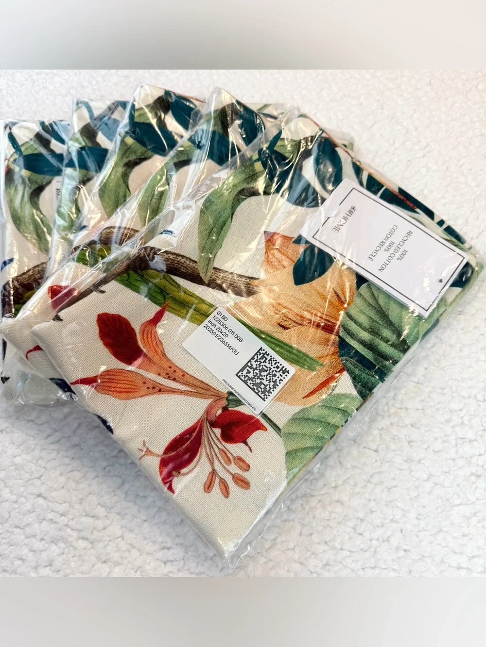 (NWT) H&M • 5-Piece Tropical Floral Recycled Cotton Pillowcases, 20x20